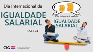 Dia Internacional da Igualdade Salarial, 18 set 24, uma mulher e um homem, ambos com um computador portátil ao colo, sentados em cima de um lápis. Balão de banda desenhada com moedas. 